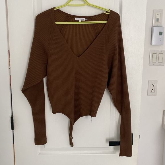 Good American v neck body suit - Picture 2 of 2